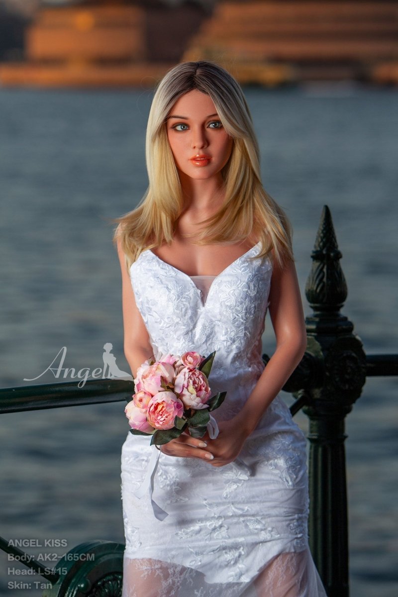 Angelkiss Doll 165 cm Silicone - Maddison Sydney - FRISKY BUSINESS SG