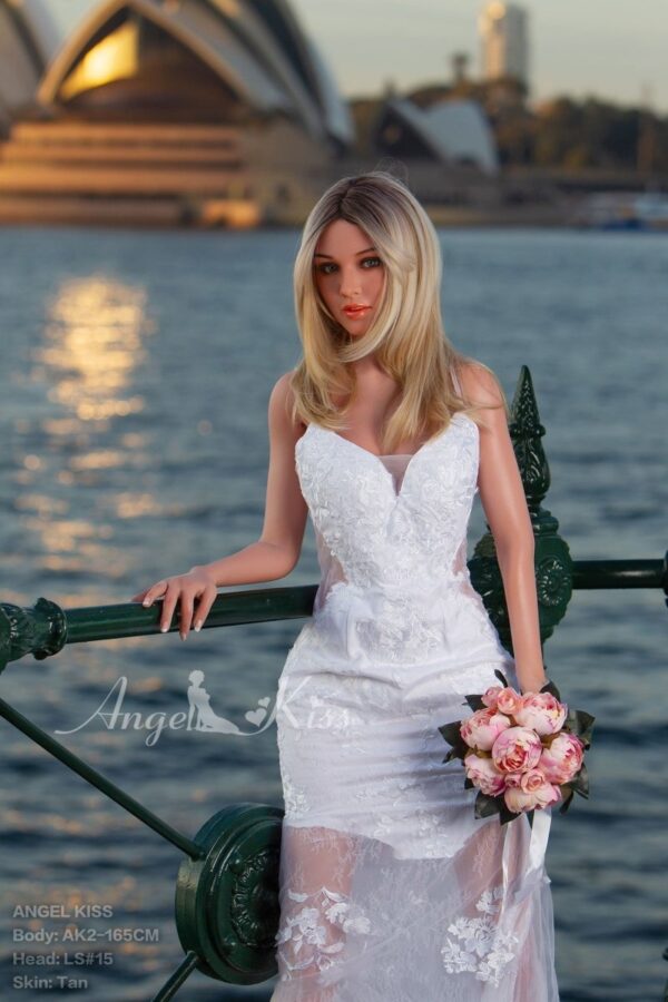 Angelkiss Doll 165 cm Silicone - Maddison Sydney - FRISKY BUSINESS SG