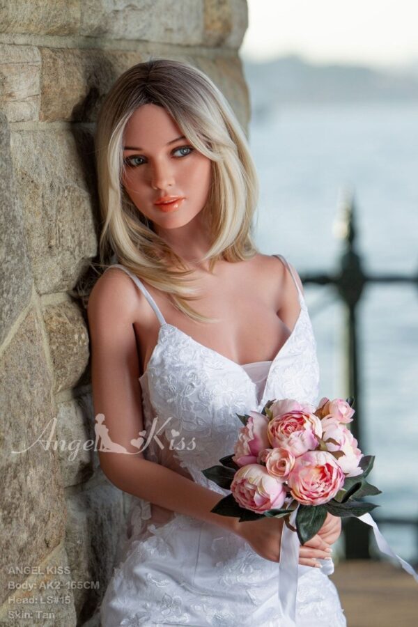 Angelkiss Doll 165 cm Silicone - Maddison Sydney - FRISKY BUSINESS SG