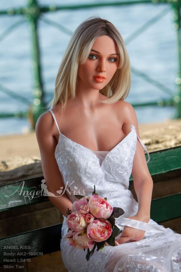 Angelkiss Doll 165 cm Silicone - Maddison Sydney - FRISKY BUSINESS SG