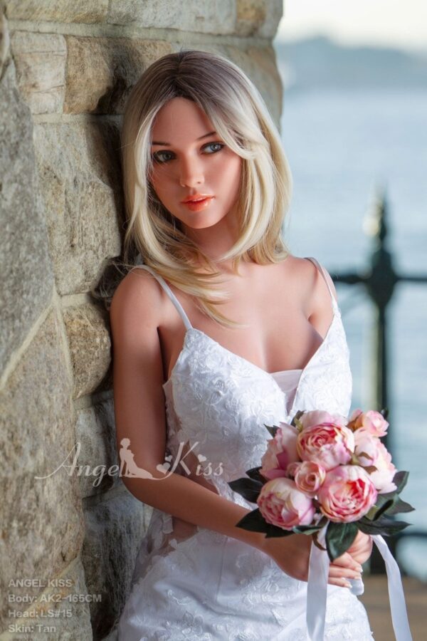 Angelkiss Doll 165 cm Silicone - Maddison Sydney - FRISKY BUSINESS SG