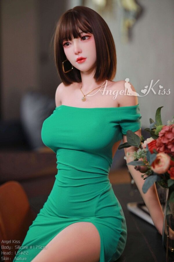 Angelkiss Doll 175 cm Silicone - Kaida - FRISKY BUSINESS SG