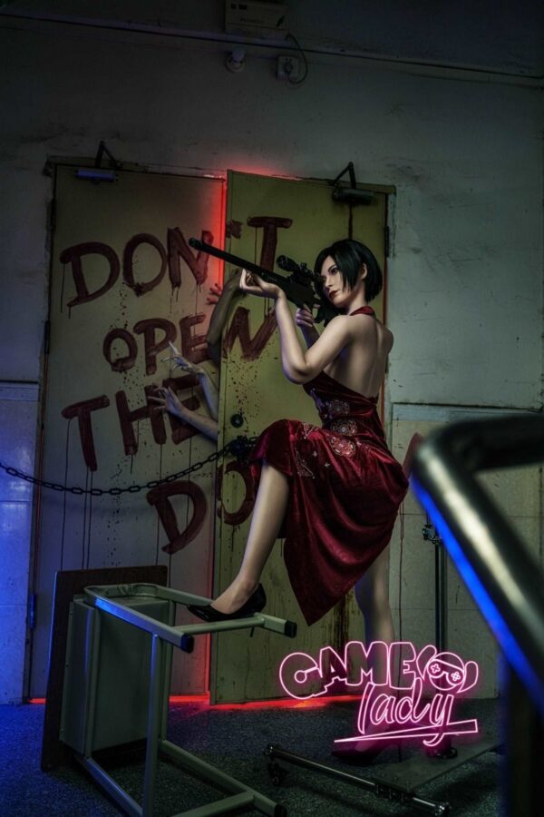 Game Lady 166 cm E Silicone - Ada Wong - FRISKY BUSINESS SG