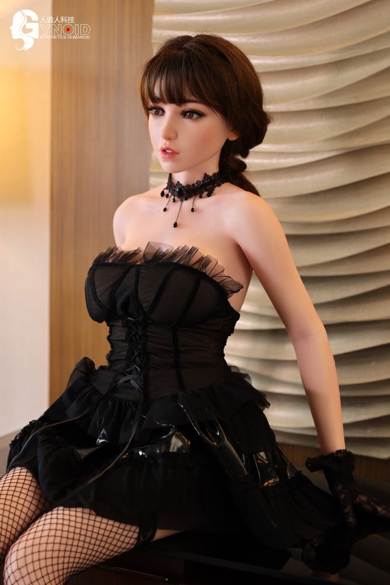 Gynoid Doll 148 cm Silicone - Elina - FRISKY BUSINESS SG