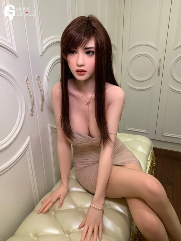 Gynoid Doll 172 cm Silicone - Li Hui - FRISKY BUSINESS SG