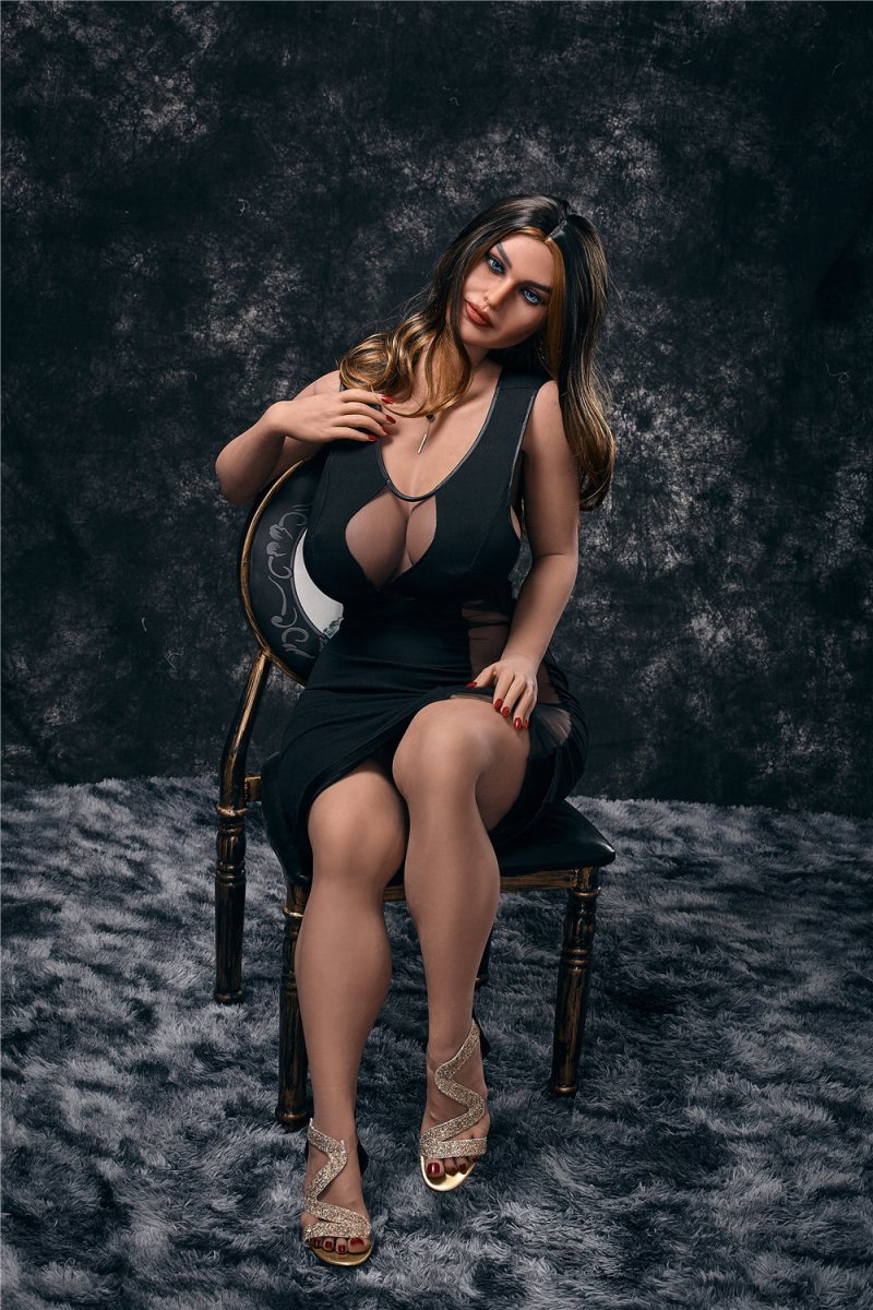 Irontech Doll 158 cm I TPE - Charlee - FRISKY BUSINESS SG