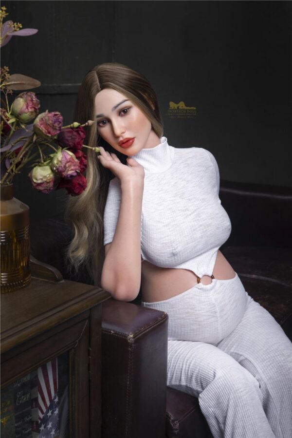 Irontech Doll 158 cm Silicone - Katalina - FRISKY BUSINESS SG