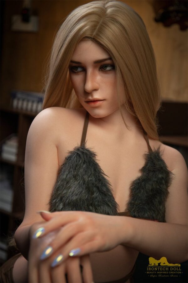 Irontech Doll 163 cm C Silicone - Flora - FRISKY BUSINESS SG