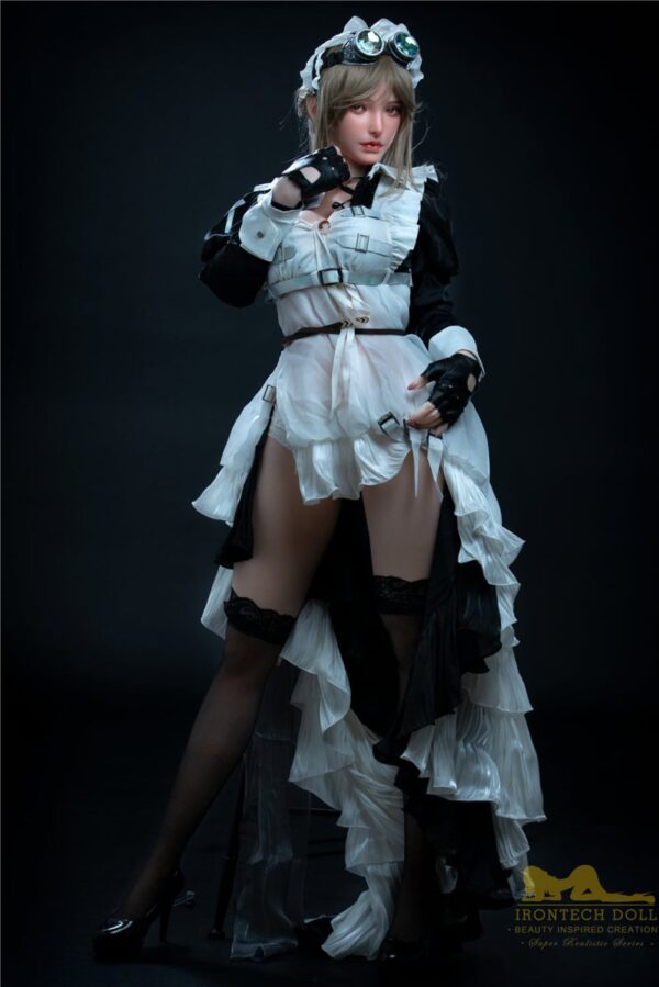 Irontech Doll 165 cm F Silicone - Eva Servant - FRISKY BUSINESS SG