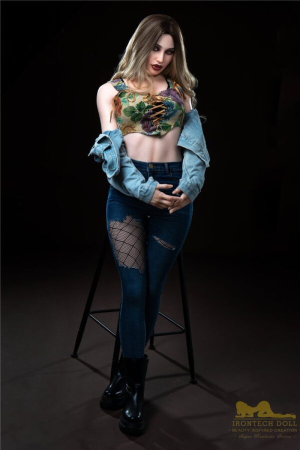 Irontech Doll 168 cm Silicone - Nola - FRISKY BUSINESS SG