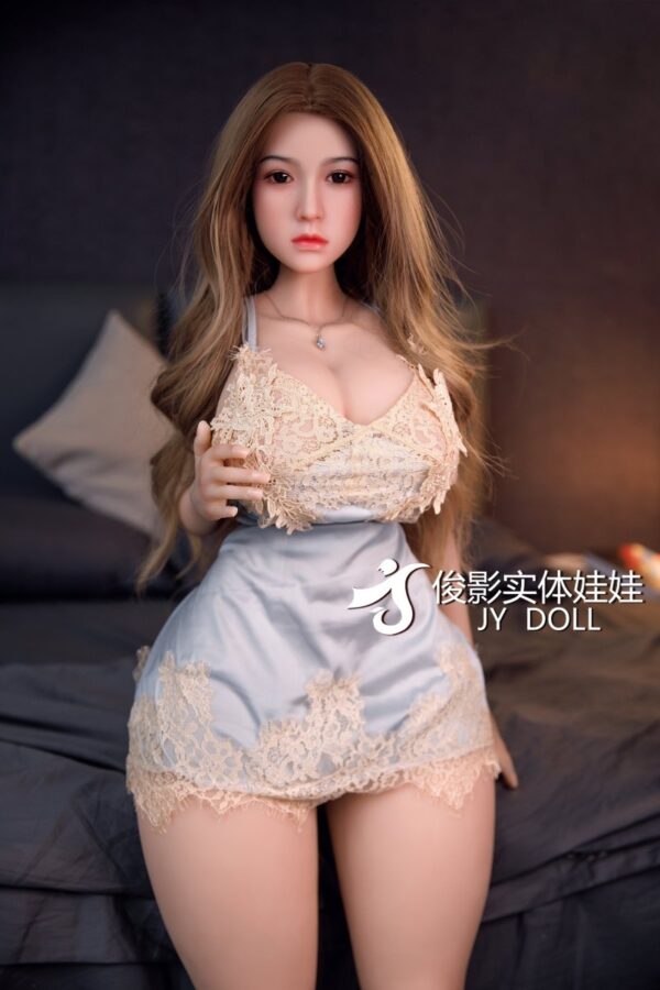 JY Doll mini 125 cm Fusion - Mia - FRISKY BUSINESS SG