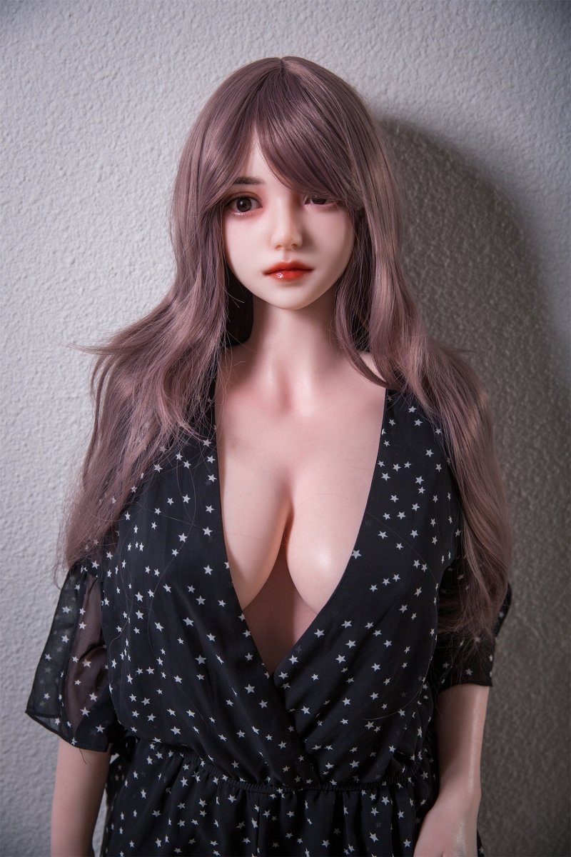 QITA Doll 164 cm Silicone - Amanda - FRISKY BUSINESS SG