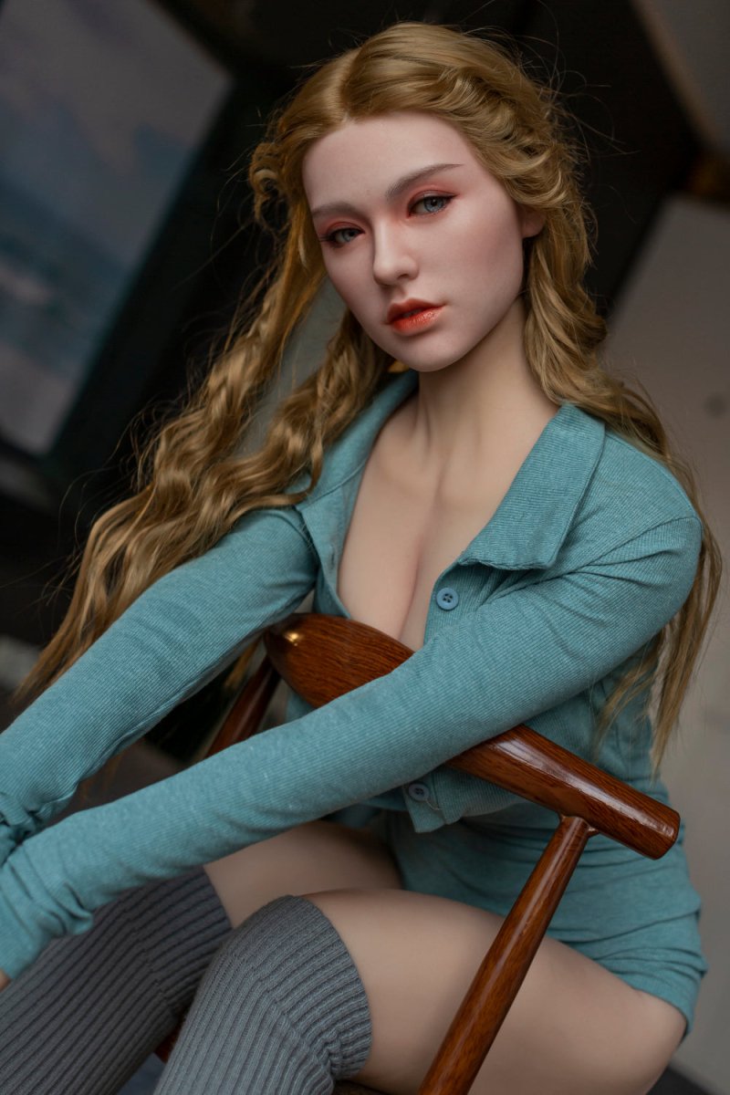 Starpery 167 cm E - Tiffany - FRISKY BUSINESS SG