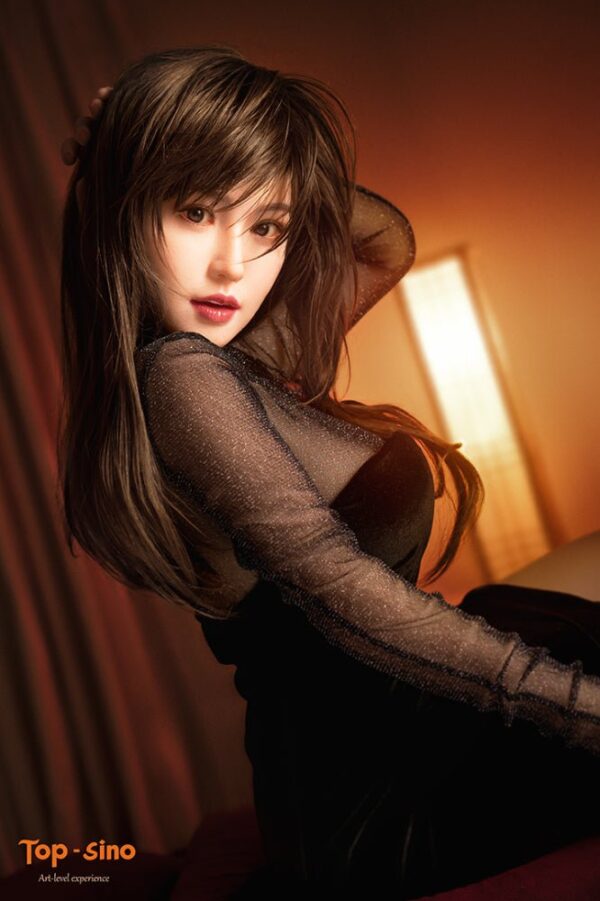 Top Sino 163 cm D Platinum Silicone - Minan - FRISKY BUSINESS SG