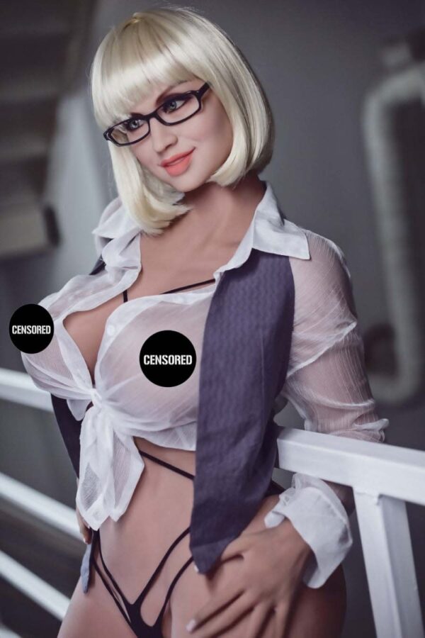 WM DOLL 163 CM H TPE - Milana - FRISKY BUSINESS SG
