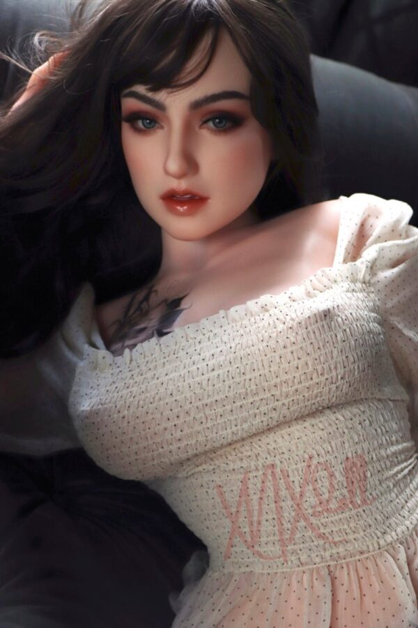 XNX Doll 163 cm Platinum Silicone - Georgina - FRISKY BUSINESS SG